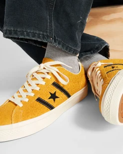 Converse Modelli Bassi|One Star<CONS One Star Academy Pro Suede Giallo girasole/Nero/Egret