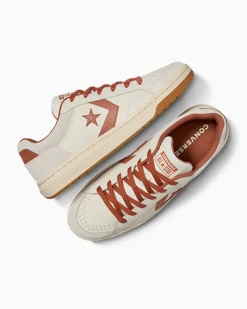 Converse Modelli Bassi|Modelli Bassi<Pro Blaze Classic Leather & Suede Egret/Nocciola